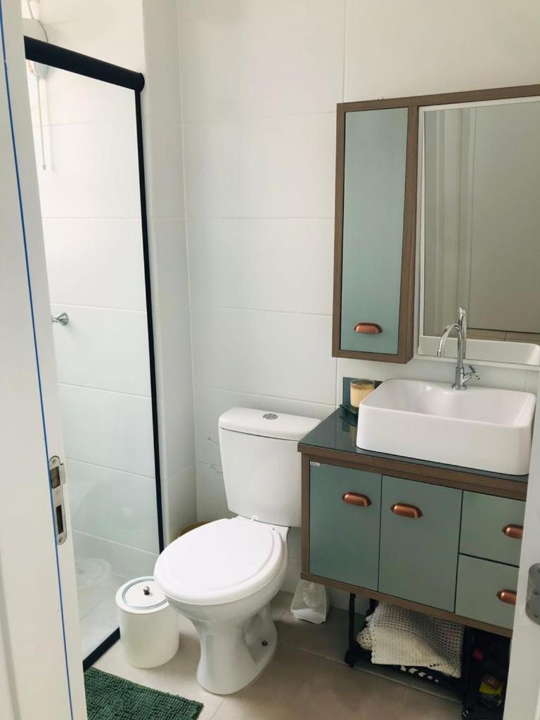Apartamento Na Palhoca, Com Vista Para O Mar, Proximo A Mercados, Padarias E Farmacias. Exterior photo