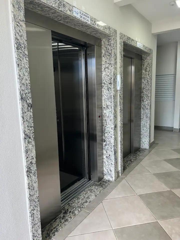 Apartamento Na Palhoca, Com Vista Para O Mar, Proximo A Mercados, Padarias E Farmacias. Exterior photo